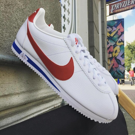 Buty Nike Classic Cortez Basic Leather (819719-103) WHITE/VARSITY RED-VARSITY ROYAL