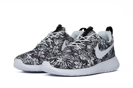 Buty Nike Roshe One Print Premium  833620-010 "Floral"