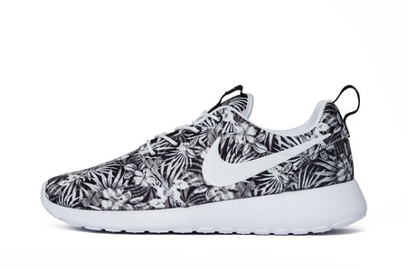 Buty Nike Roshe One Print Premium  833620-010 "Floral"
