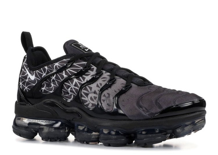 Buty Nike Air Vapormax Plus (924453-017) GEOMETRIC