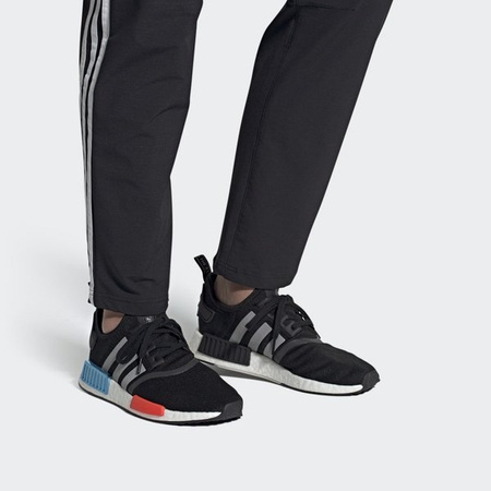 Buty Adidas NMD R1 (FY5727) Core Black / Silver Metallic / Solar Red