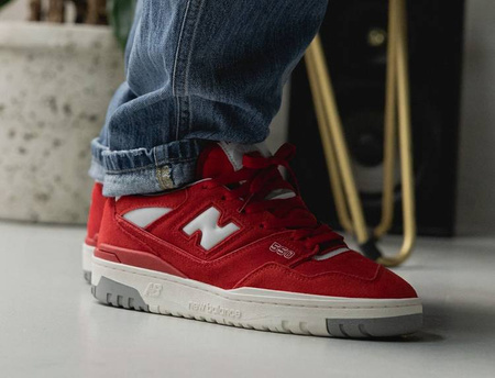 Buty New Balance BB550VND Suede Pack Red