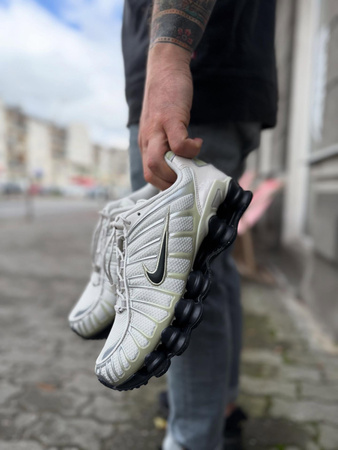 Buty Nike Shox TL (FV0939-002) Light Bone/Off Noir