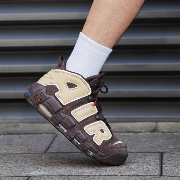 Nike Air More Uptempo 96 ブラウン NIKE AIR MORE UPTEMPO '96 PREMIUM BROWN