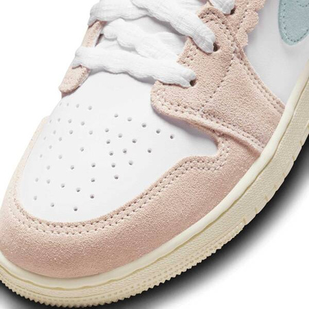 Buty Air Jordan 1 Low (DZ5356-800) Guava Ice/Jade Ice