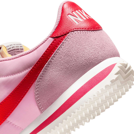 Buty Nike Cortez Textile (HF9994-600) Med Soft Pink/Fire Red