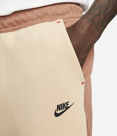 Spodnie Nike Sportswear Tech Fleece (CU4495-215) Mineral Clay/White Onyx