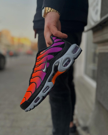 Buty Nike Air Max Plus (DM0032-014) Black/Total Orange/Vivid Purple/Photon Dust