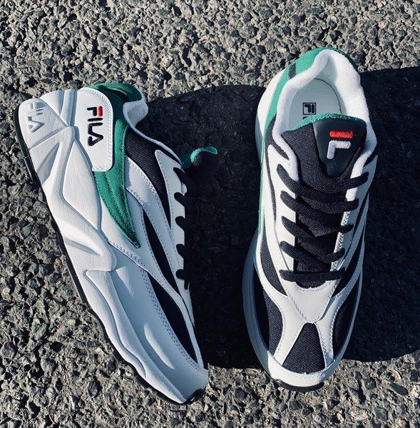 fila white green and navy venom trainers