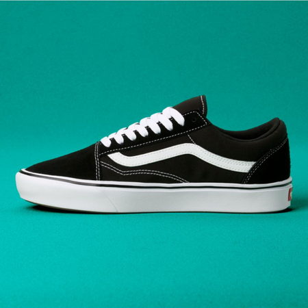 BUTY VANS COMFYCUSH OLD SKOOL (BLACK/WHITE)