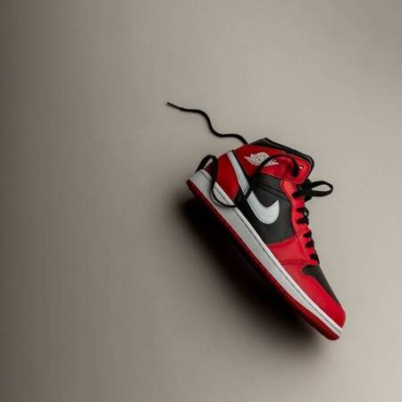 Buty Air Jordan 1 Mid (DQ8426-061) Black/White-Gym Red