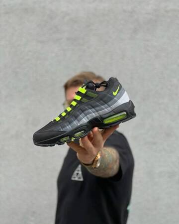 Buty Nike Air Max 95 (FV4710-001) Black/Volt-Anthracite