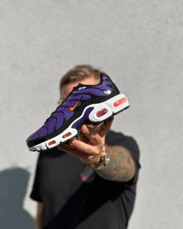 Buty Nike Air Max Plus (CD0609-024) Black/Total Orange