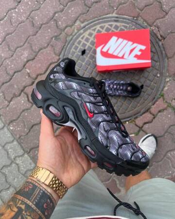 Buty Nike Air Max Plus (DJ4622-001) Black/Univesity Red-White