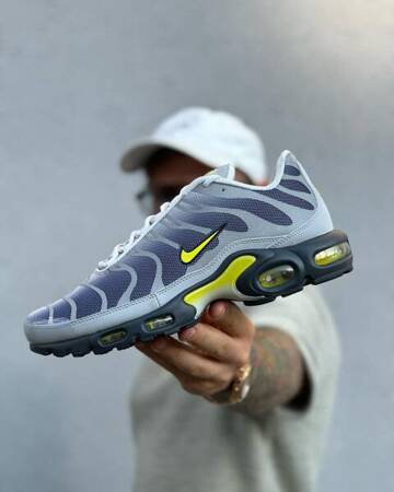 Buty Nike Air Max Plus (FZ4622-001) Mettalic Silver/Opti Yellow