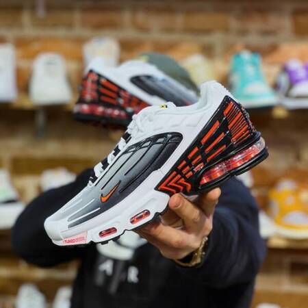 Buty Nike Air Max Plus III (CK6715-101) White/Black/Gunsmoke/Team Orange