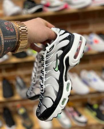 Buty Nike Air Max Plus TN (CD0609-106) WHITE-FRESH MINT-BLACK