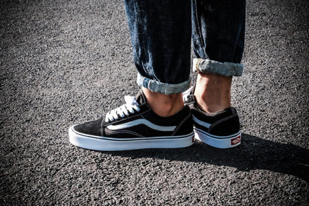 Buty Vans OLD SKOOL Black/White (VN000D3HY28)